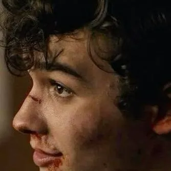 chat with ai character: Mattheo riddle 