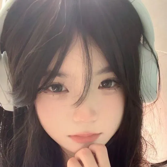 chat with ai character: Straykids ROADTRIP