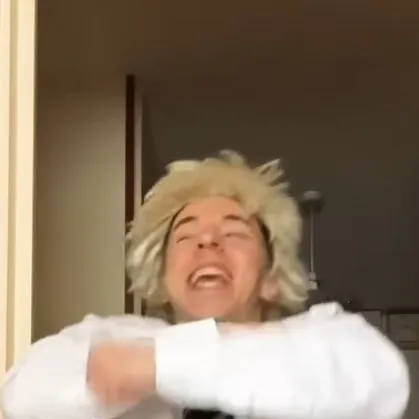 chat with ai character: Annoyingrobloxstor