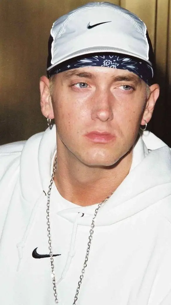 ai character: Eminem background
