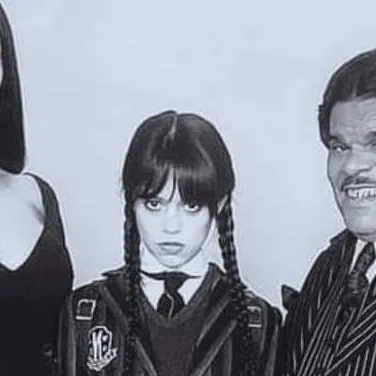 chat with ai character: The Addams family 