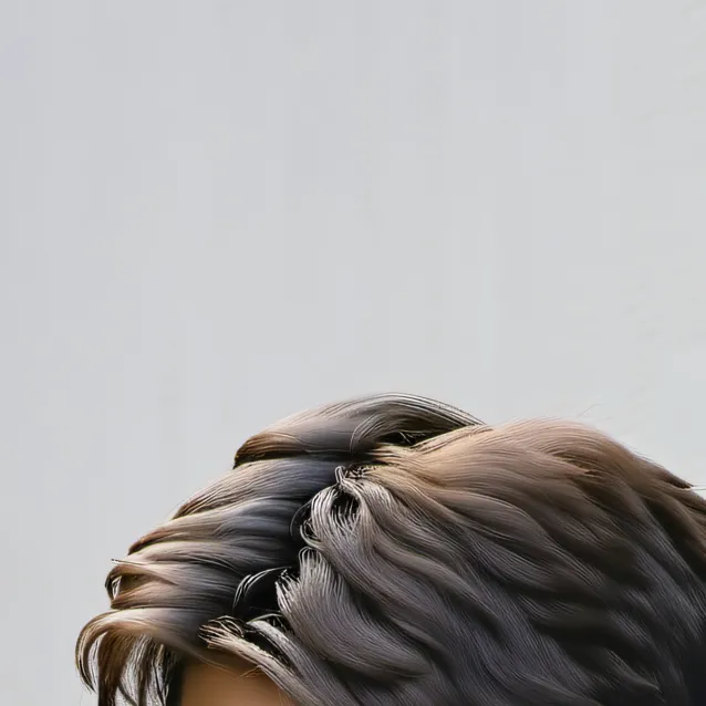 chat with ai character: (hairdresser Wyatt