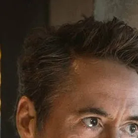 chat with ai character: family 