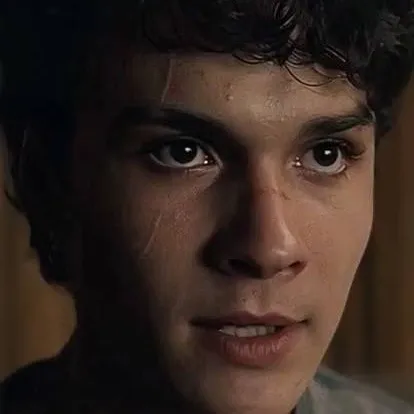 chat with ai character: Mattheo ❤️🗝