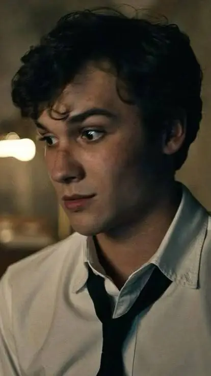 Talkie AI - Chat with Mattheo 🎄