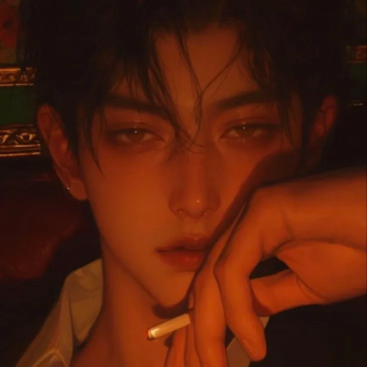 chat with ai character: Renya Yamaguchi 