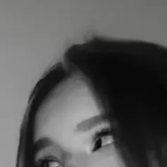 chat with ai character: ʀᴏsᴇ 🥀꧂