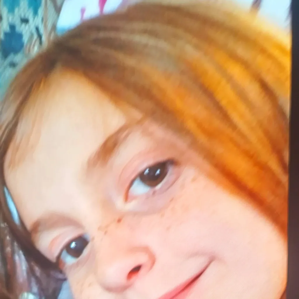 chat with ai character: McKinley 