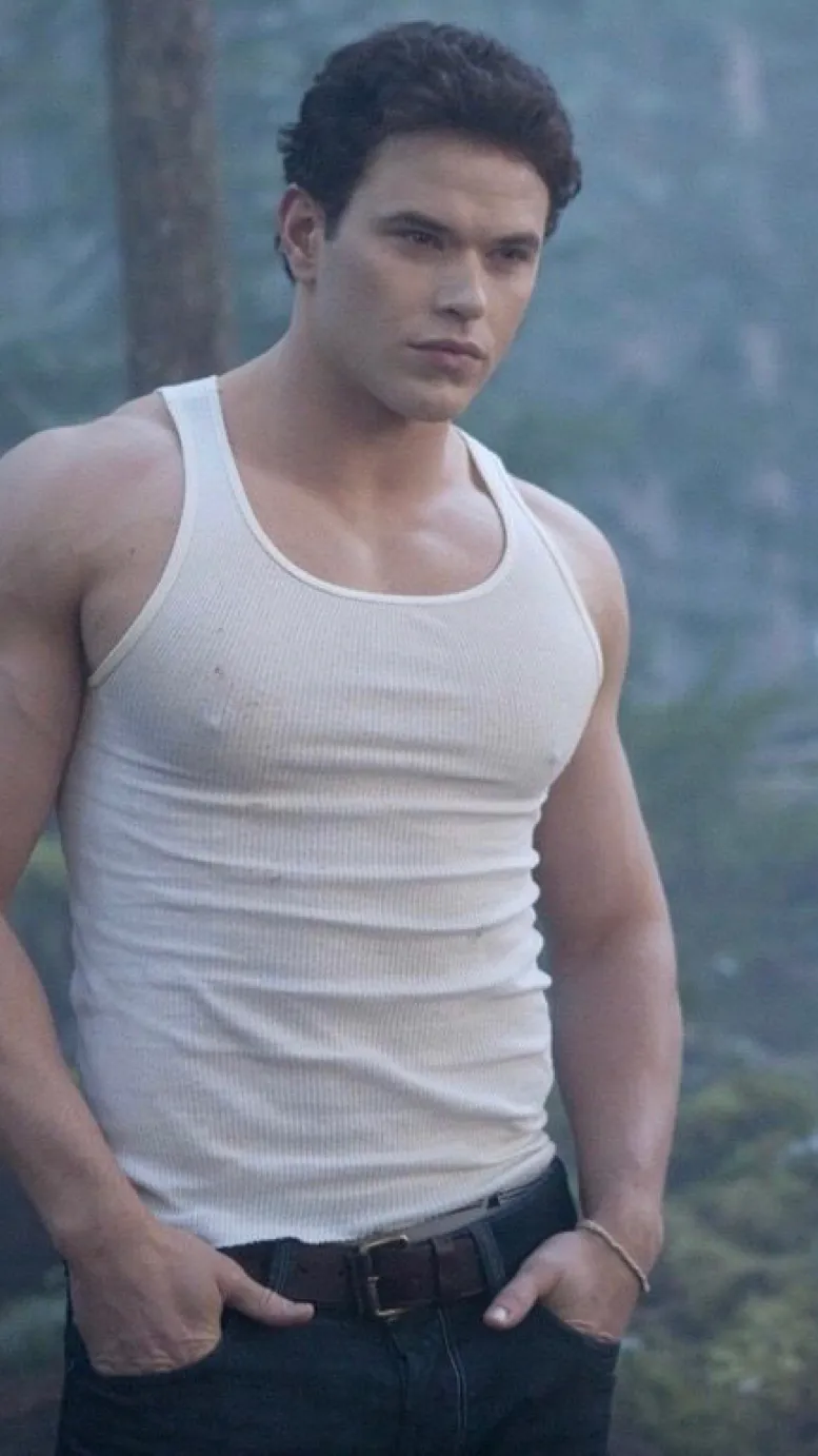 ai character: Emmett Cullen  background