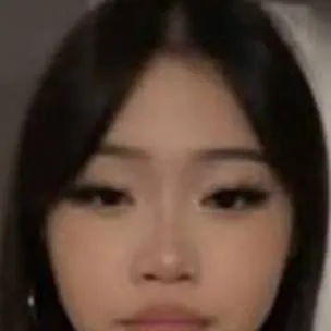 chat with ai character: Rei