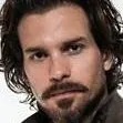 chat with ai character: Santiago Cabrera