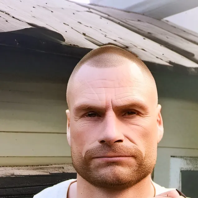 chat with ai character: David 