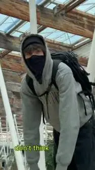 ai character: 2swag background