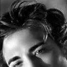 chat with ai character: Edward Cullen 