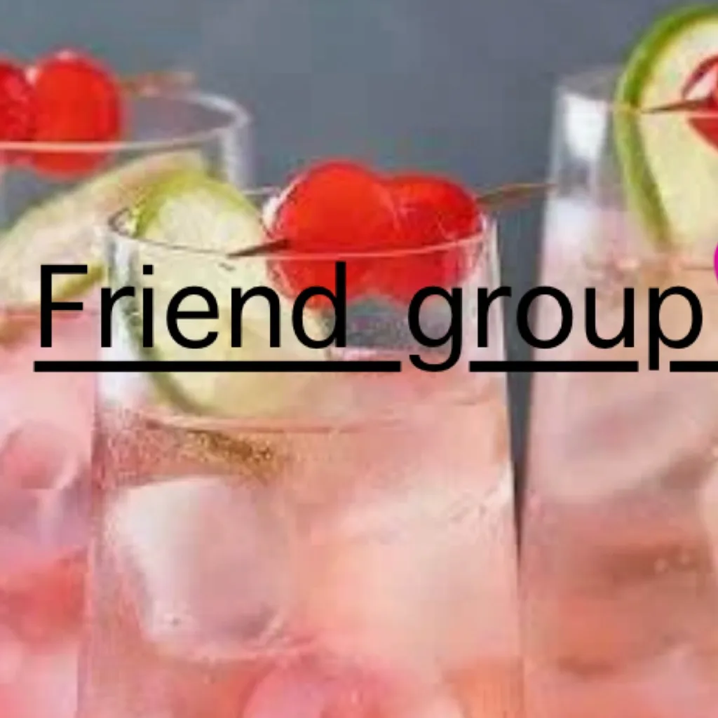 chat with ai character: Friend group 🩷