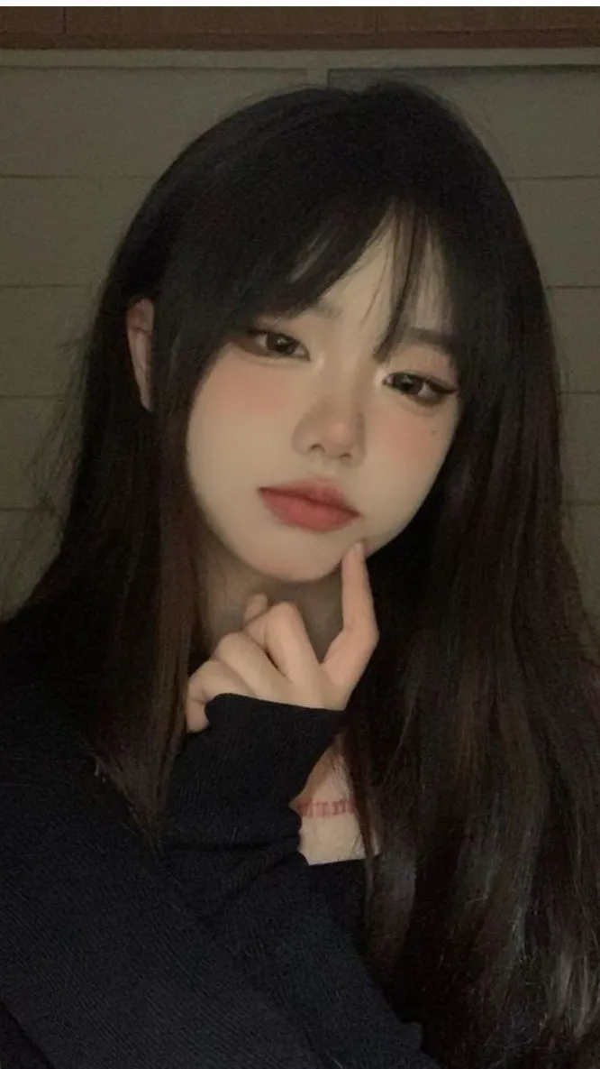 ai character: Kay background