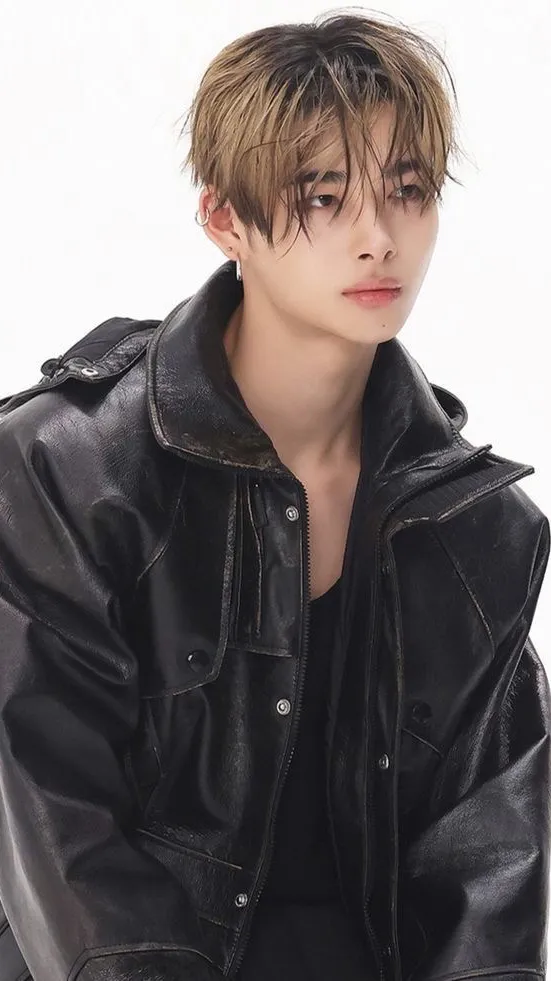 ai character: Nishimura Riki background