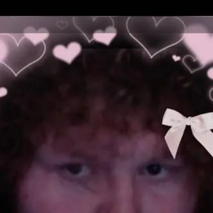 chat with ai character: casoh