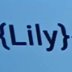 chat with ai character: )[!:#