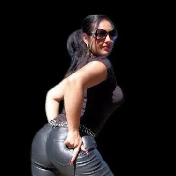 chat with ai character: Erica