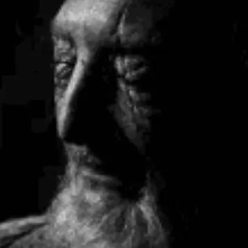 chat with ai character: Victor creel