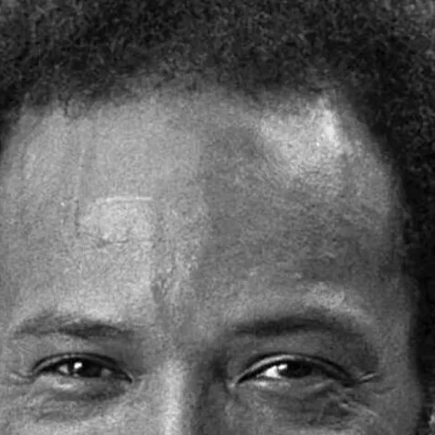 chat with ai character: Quincy Jones 