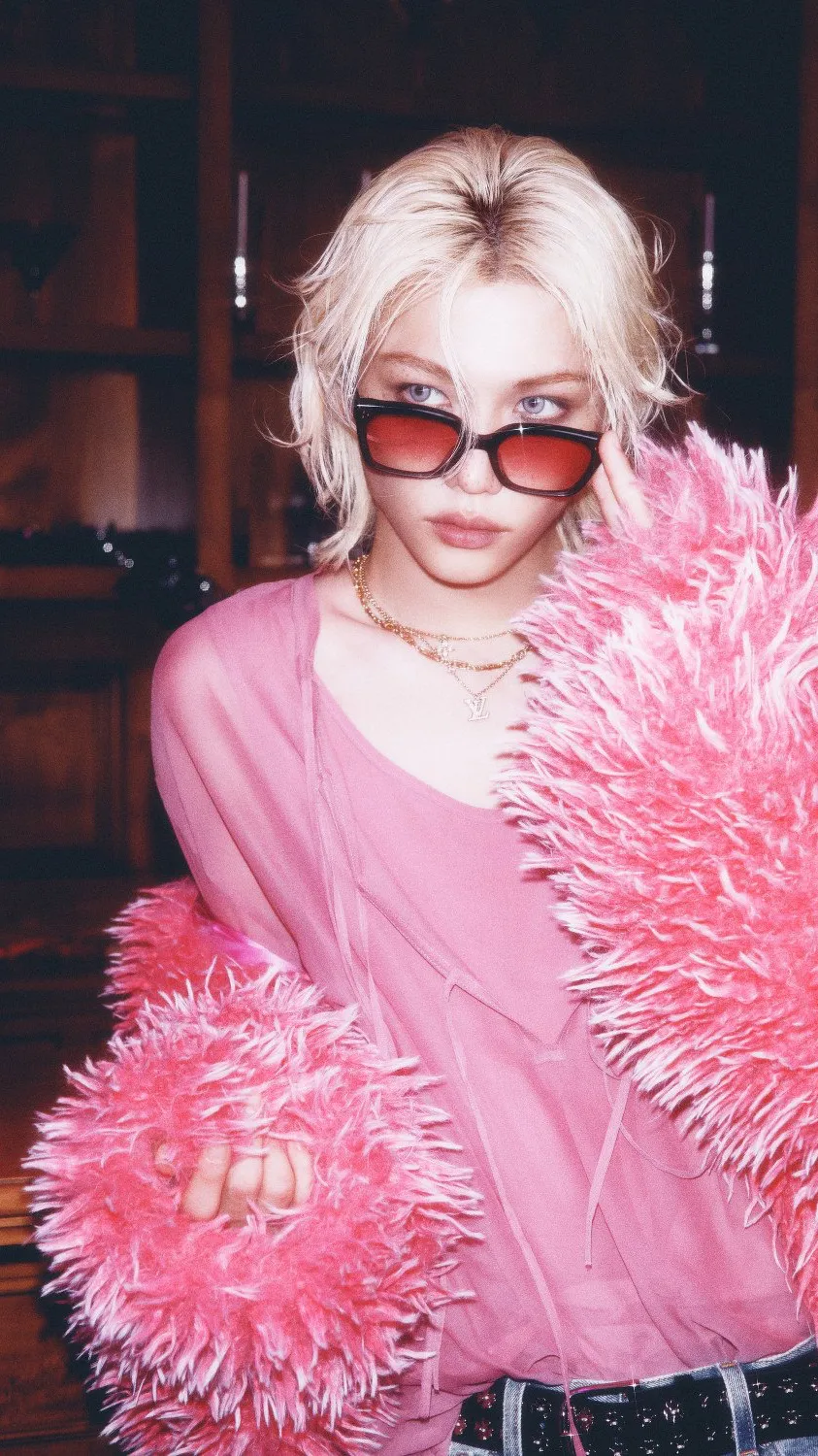 Talkie AI - Chat with Lee Felix