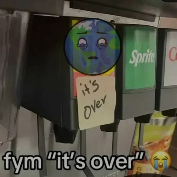 chat with ai character: Solarballs