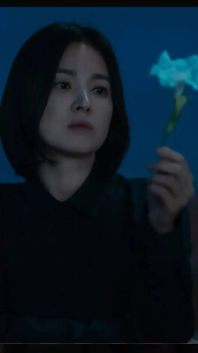 ai character: The Glory background