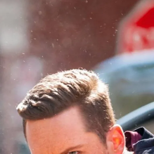 chat with ai character: jay Halstead 