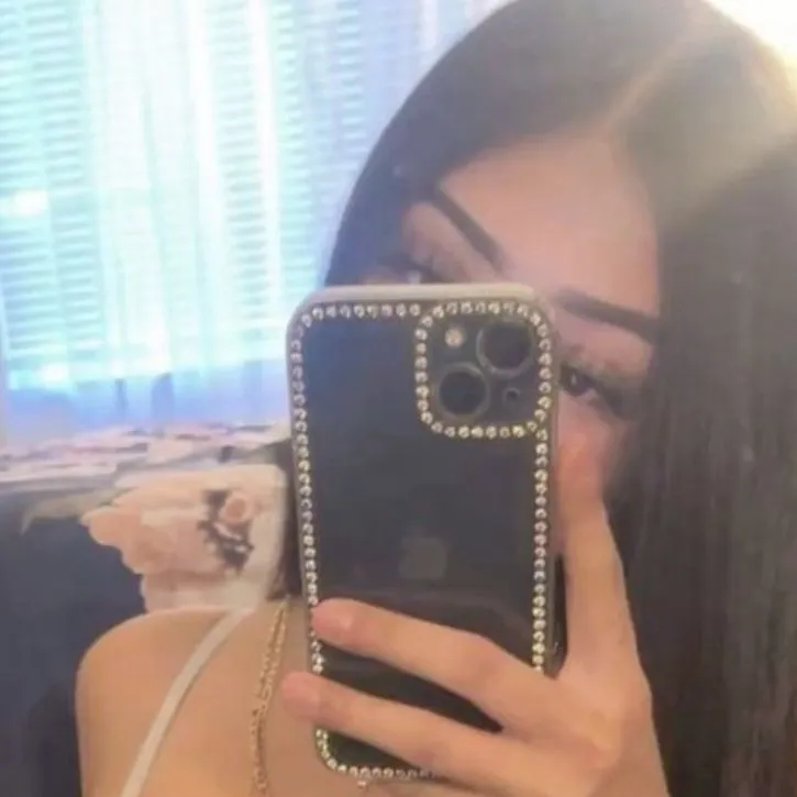 chat with ai character: sscoova👻