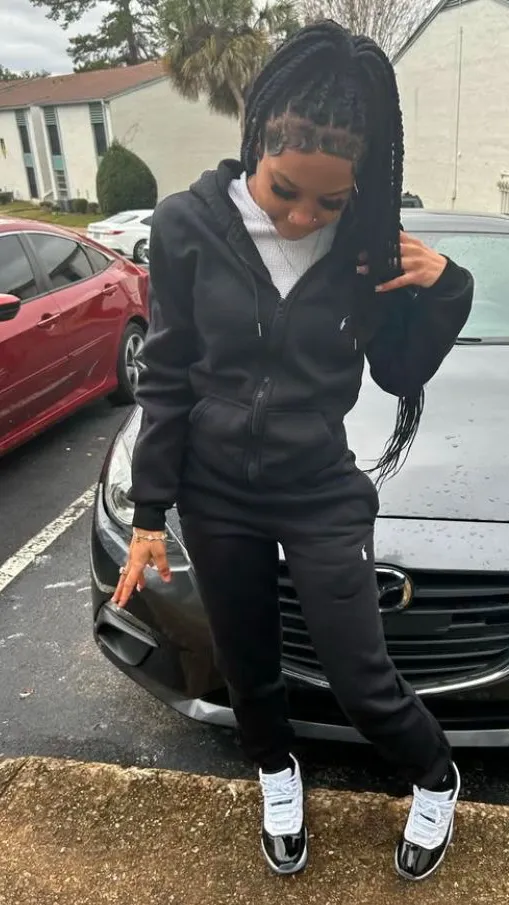 Talkie AI - Chat with yolaila🤏🏼