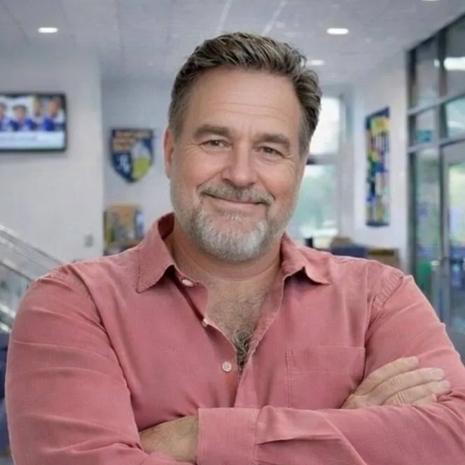 chat with ai character: Tony Milton