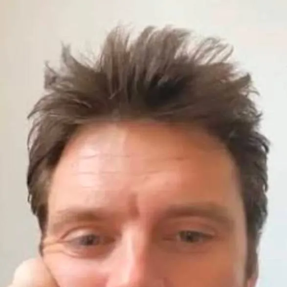 chat with ai character: Bucky Barnes