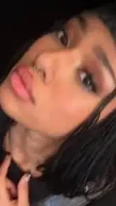 ai character: MANON BANNERMAN background