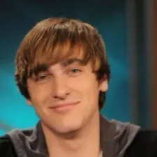 chat with ai character: Kendall Knight