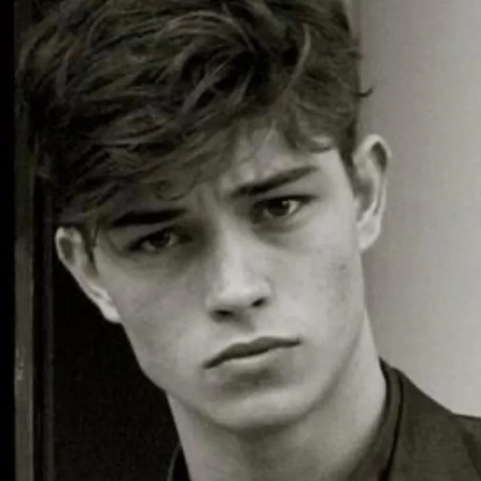 chat with ai character: Chico Lachowski 