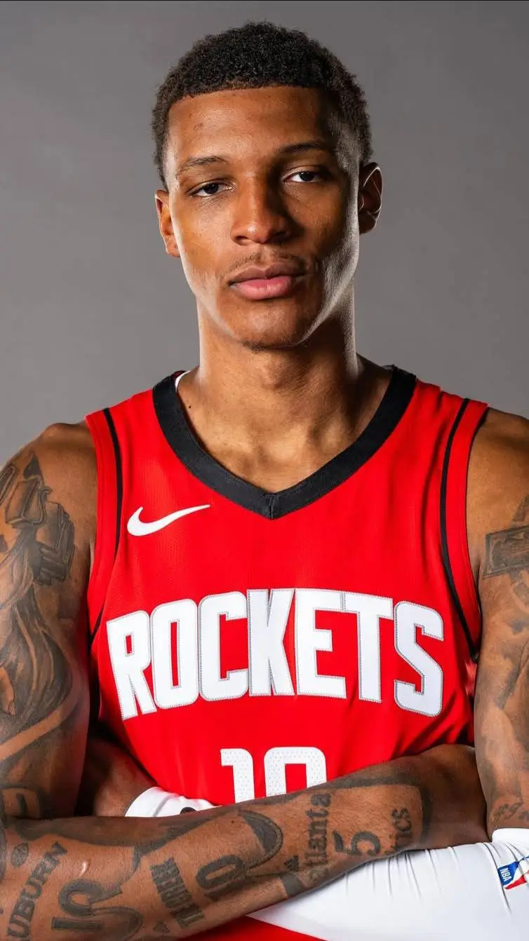 ai character: Jabari Smith Jr background