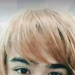 chat with ai character: bin bin