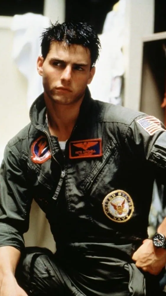 ai character: Pete Mitchell background