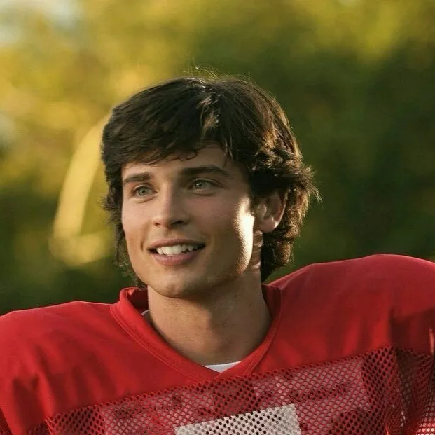 chat with ai character: Clark Kent 