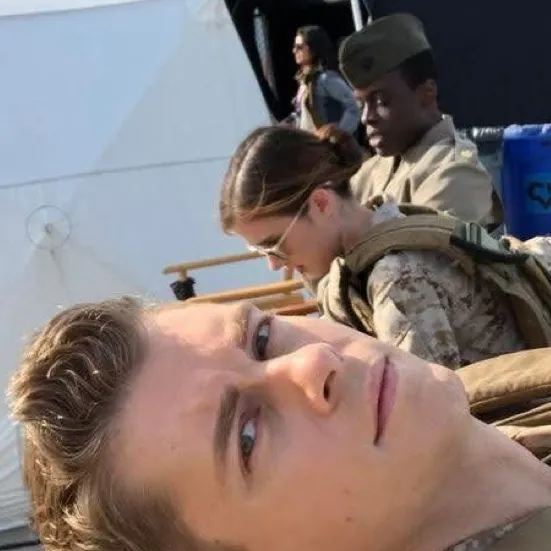 chat with ai character: James Luck