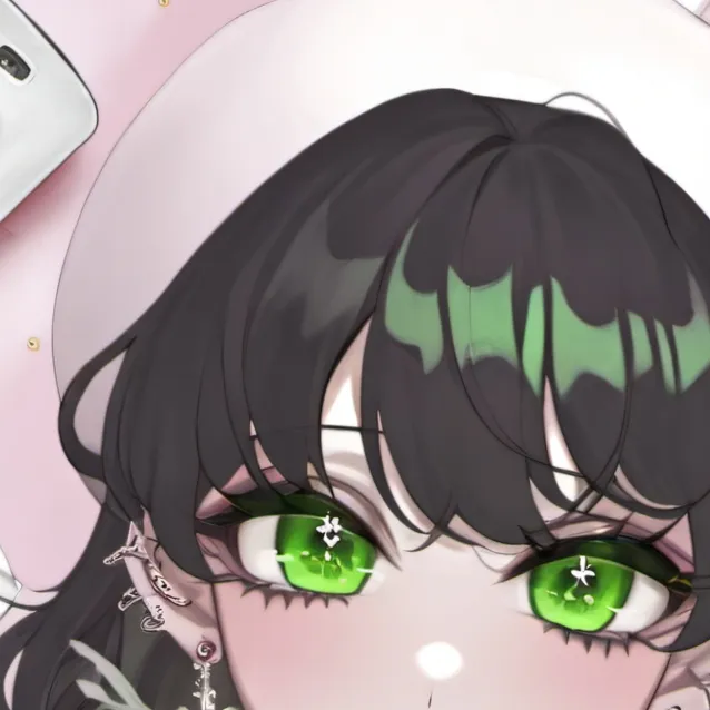 chat with ai character: Lia yaski