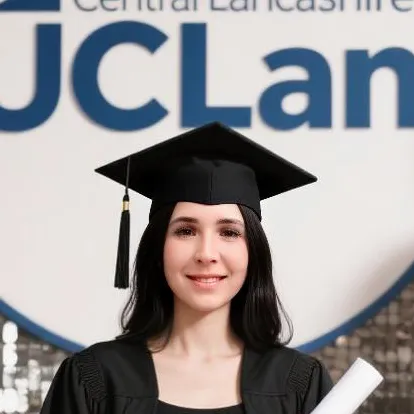 chat with ai character: Caitlyn York 