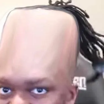 chat with ai character: KSI