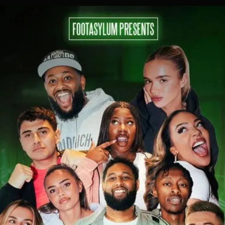 chat with ai character: footasylum s4 🩷