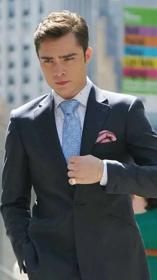 ai character: Chuck Bass background