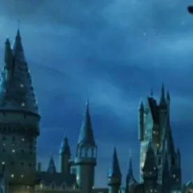 chat with ai character: Hogwarts