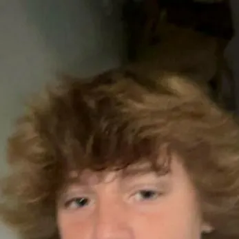 chat with ai character: Aiden