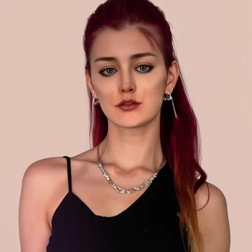 chat with ai character: Alexia Storm